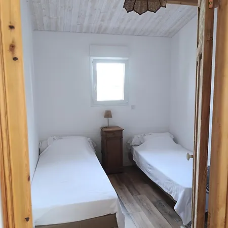 Au Refuge Des Loups- L'histoire Ancienne Country house